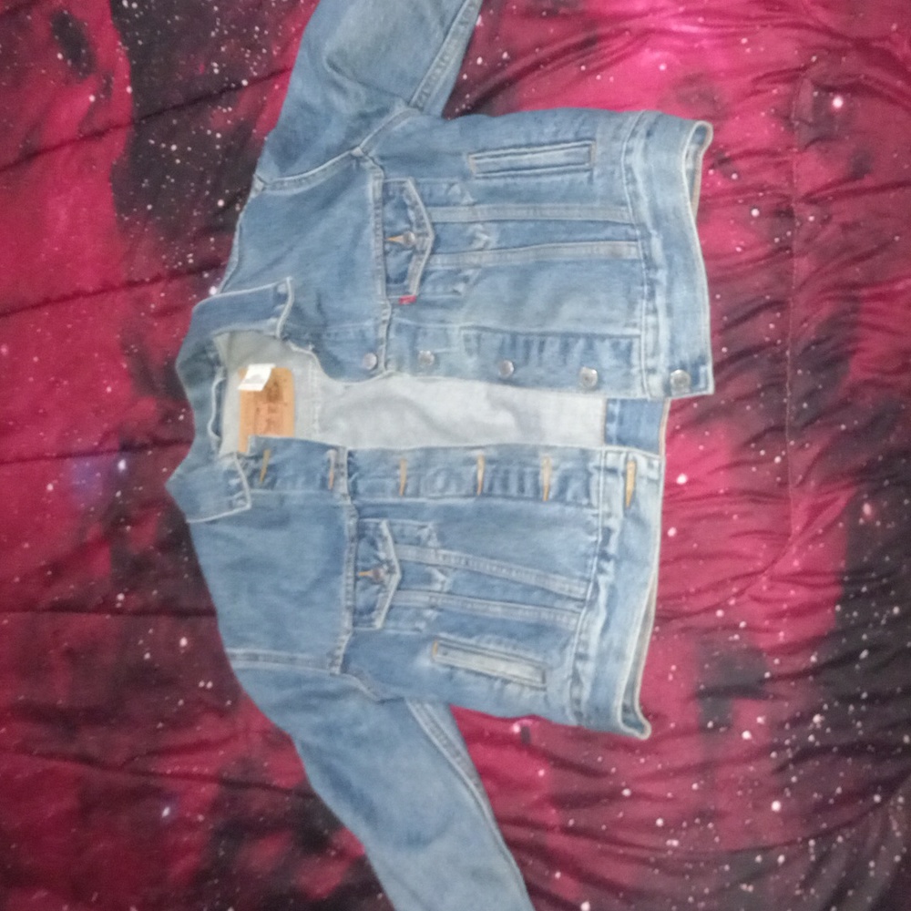 Levi's jean jacket